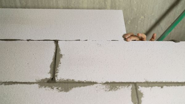 Block Wall Installation in Sandy